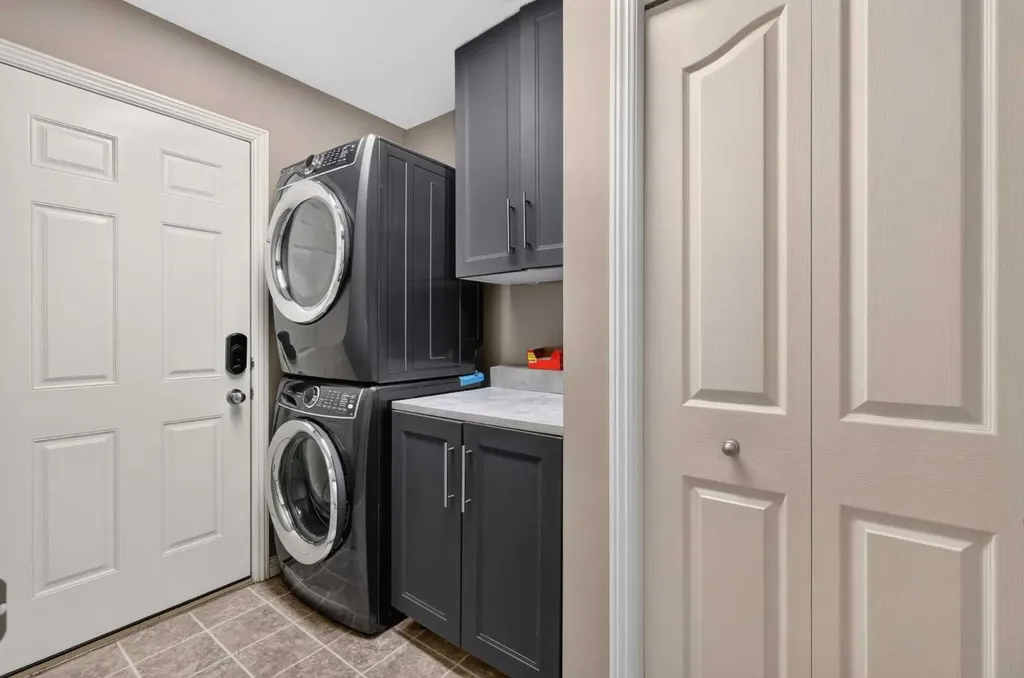 177 Covehaven Gardens NE Calgary AB T3K 6A2