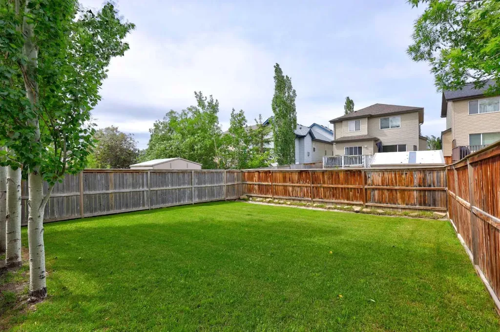 177 Covehaven Gardens NE Calgary AB T3K 6A2
