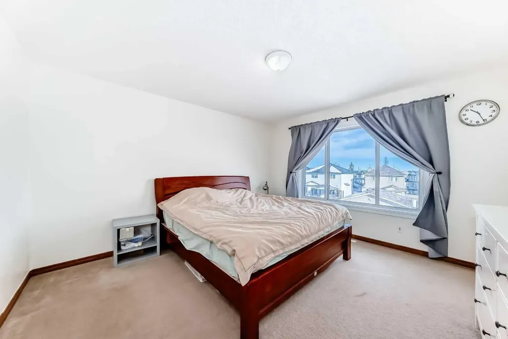 193 Covewood Green NE Calgary AB T3K5G6