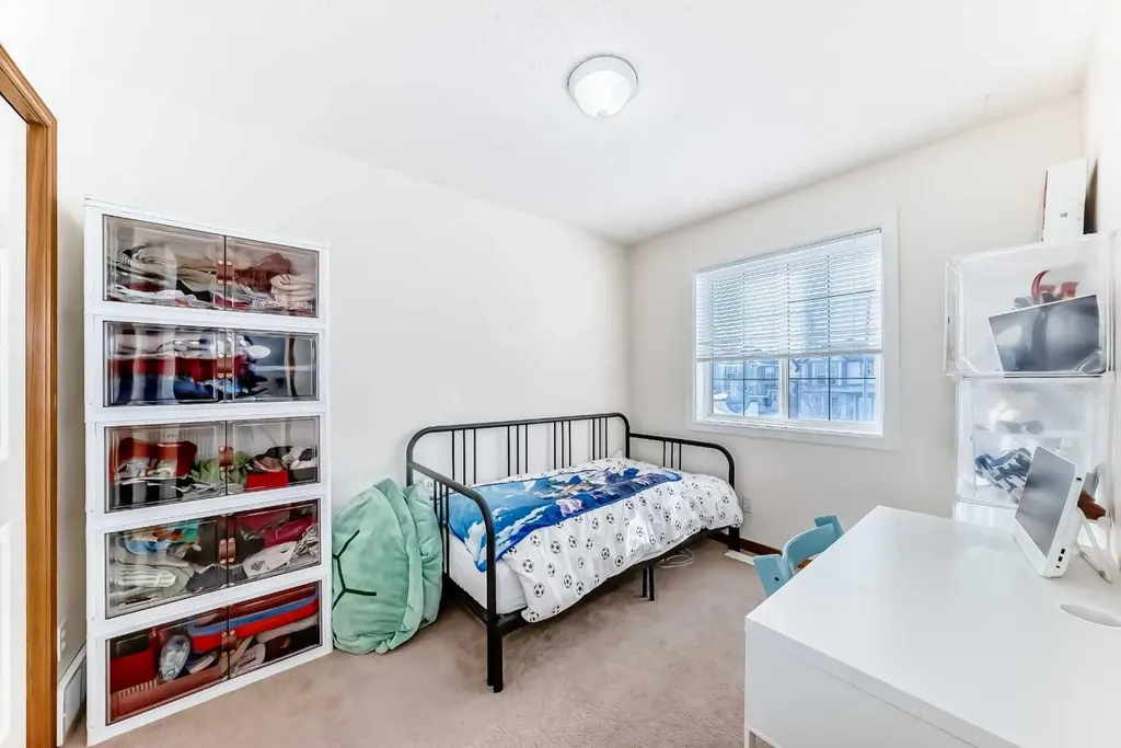 193 Covewood Green NE Calgary AB T3K5G6