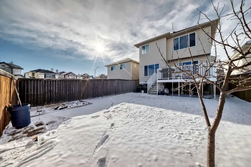 193 Covewood Green NE Calgary AB T3K5G6