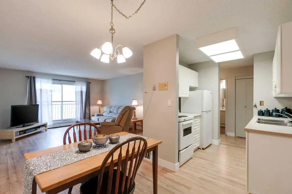 231 Heritage Drive SE Calgary AB T2H 1N1