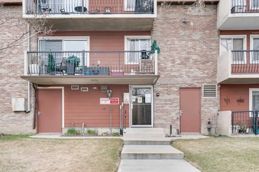 231 Heritage Drive SE Calgary AB T2H 1N1