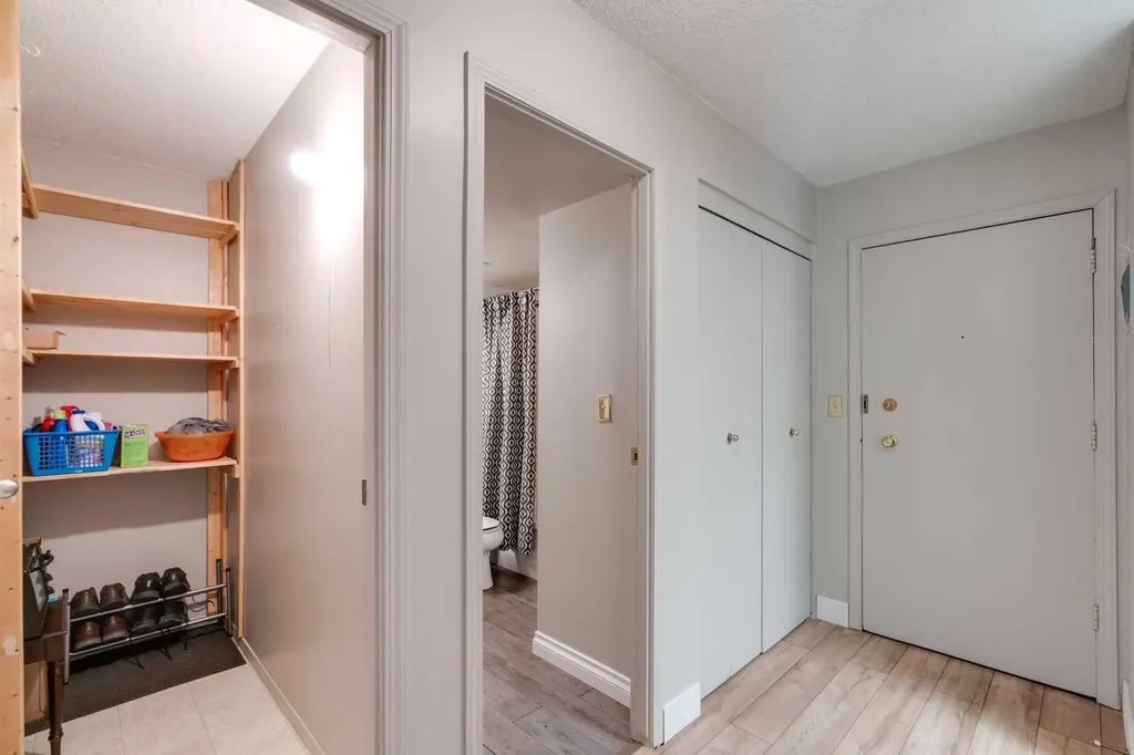 231 Heritage Drive SE Calgary AB T2H 1N1