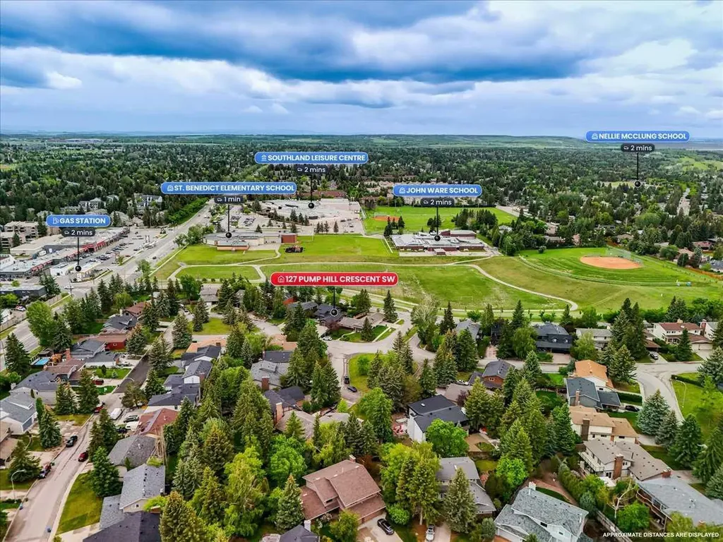 127 Pump Hill Crescent SW Calgary AB T2V 4L9
