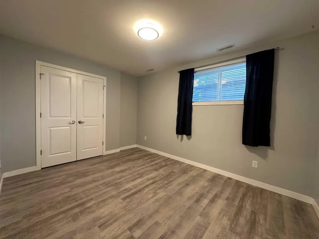 240 Lasalle Terrace W Lethbridge AB T1J5G9