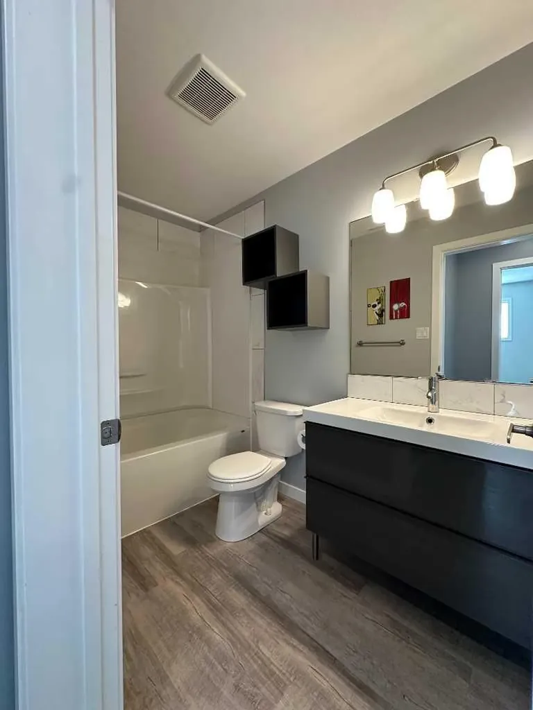 240 Lasalle Terrace W Lethbridge AB T1J5G9