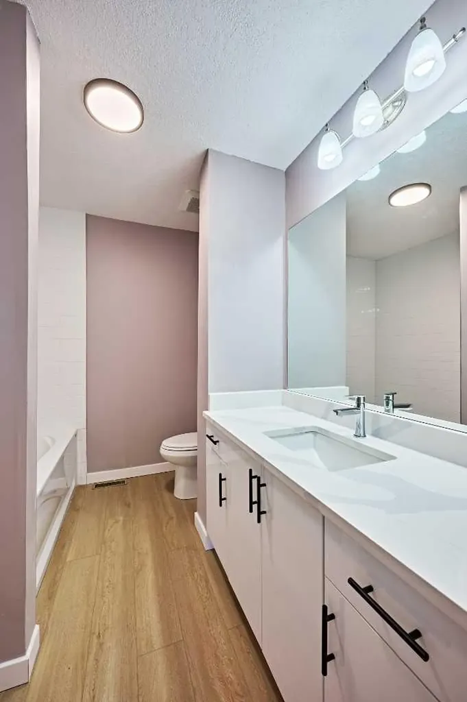 3644 Dover Ridge Drive SE Calgary AB T2B 2B4
