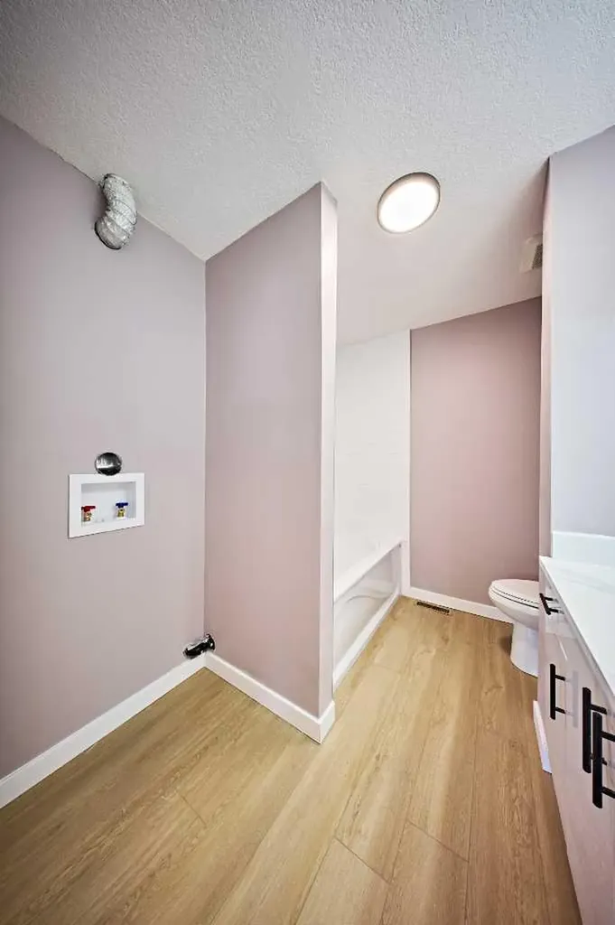 3644 Dover Ridge Drive SE Calgary AB T2B 2B4