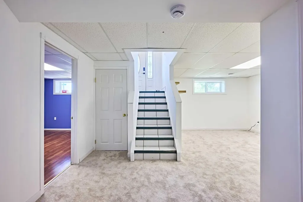 3644 Dover Ridge Drive SE Calgary AB T2B 2B4