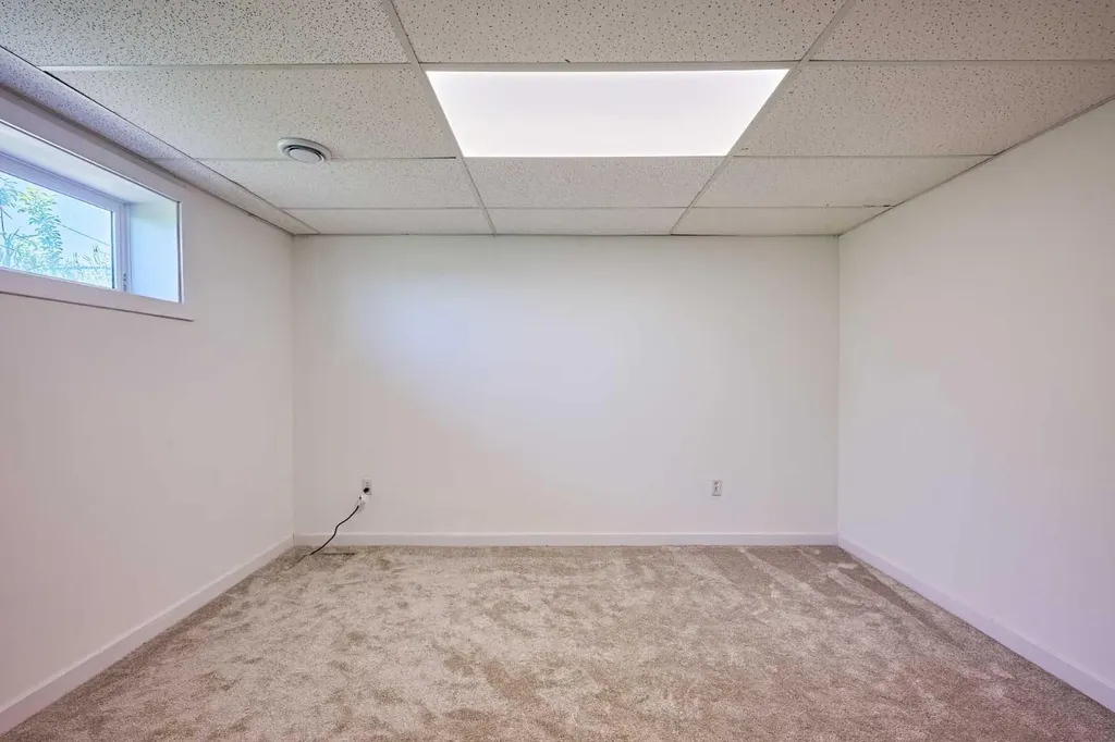 3644 Dover Ridge Drive SE Calgary AB T2B 2B4