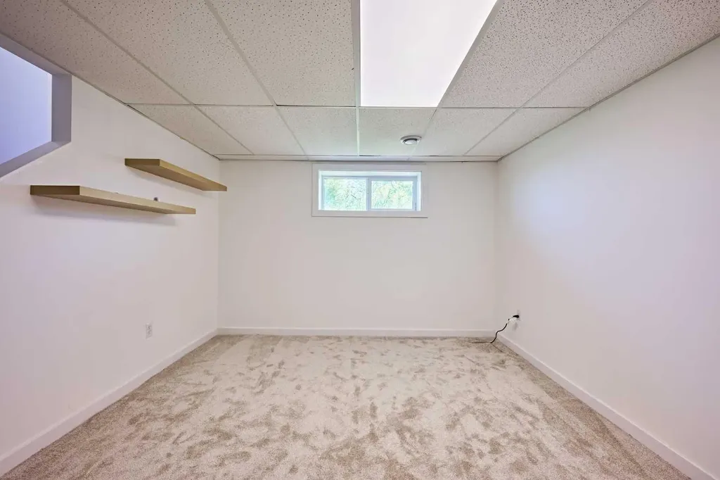 3644 Dover Ridge Drive SE Calgary AB T2B 2B4