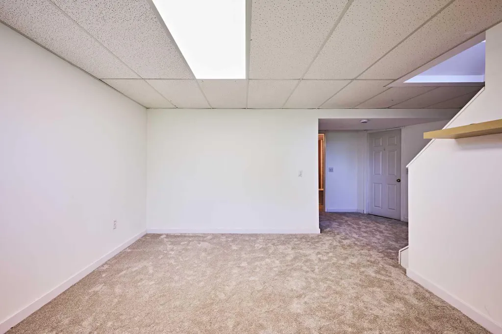 3644 Dover Ridge Drive SE Calgary AB T2B 2B4