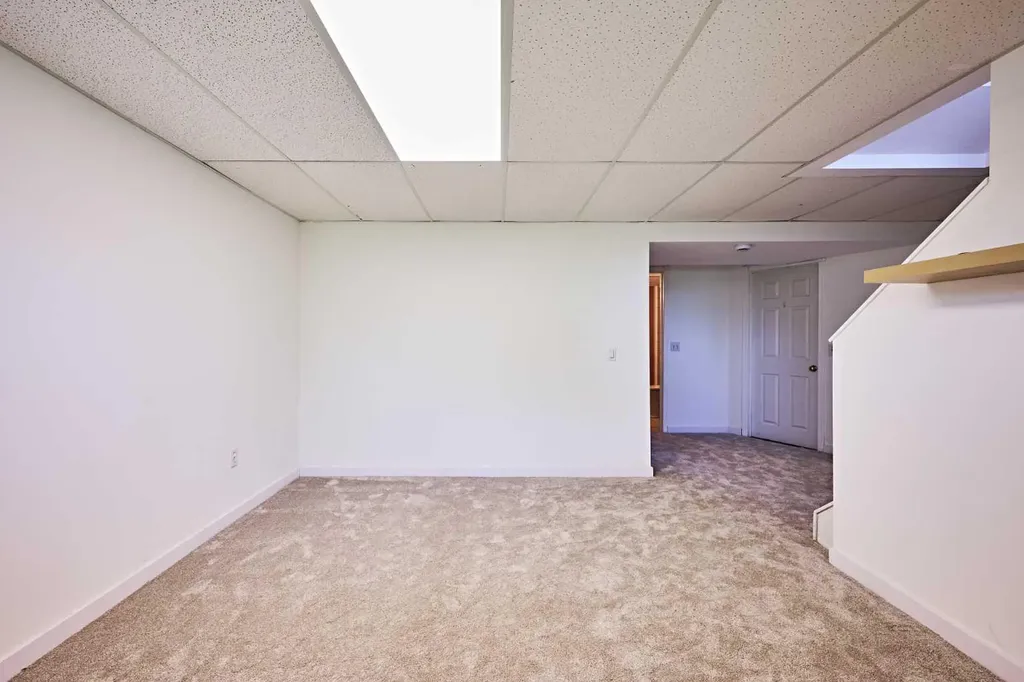 3644 Dover Ridge Drive SE Calgary AB T2B 2B4