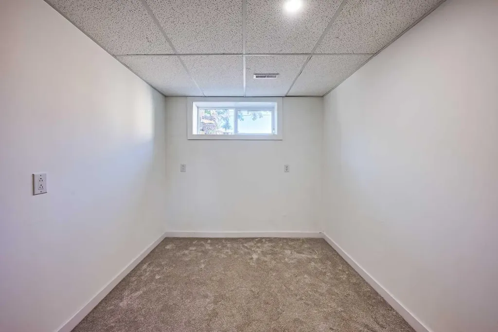 3644 Dover Ridge Drive SE Calgary AB T2B 2B4