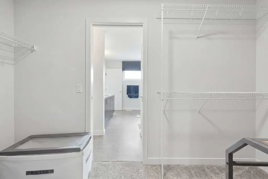 22 Howse Mount NE Calgary AB T3P 1N9