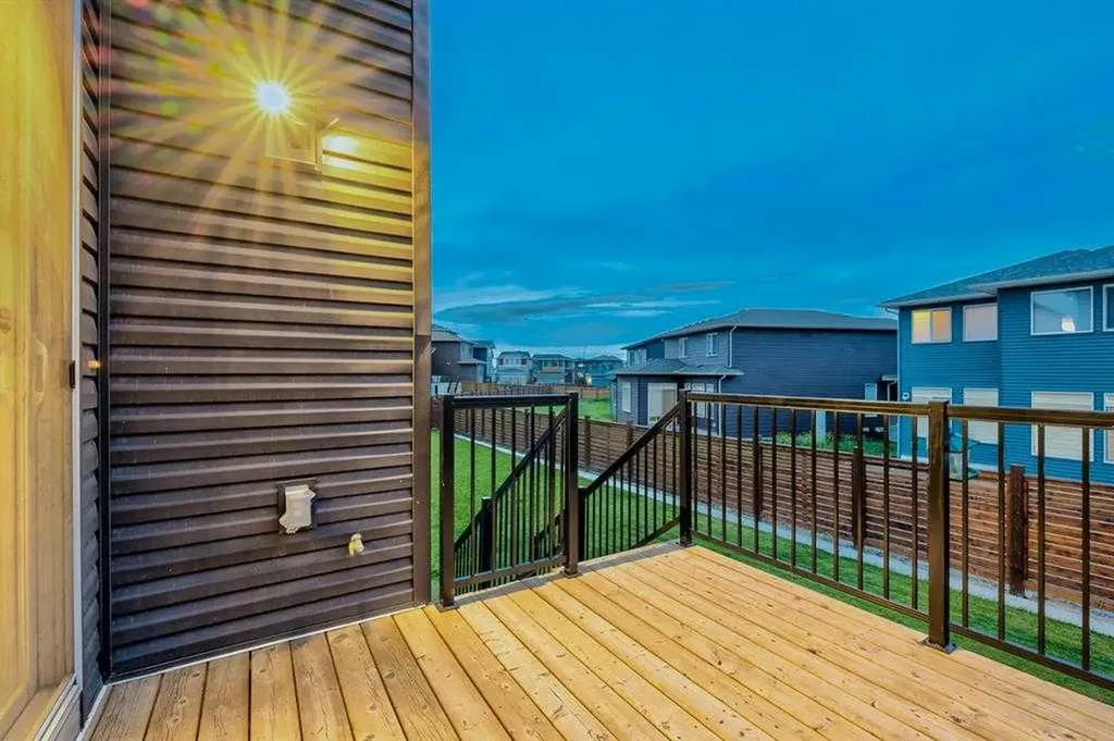22 Howse Mount NE Calgary AB T3P 1N9