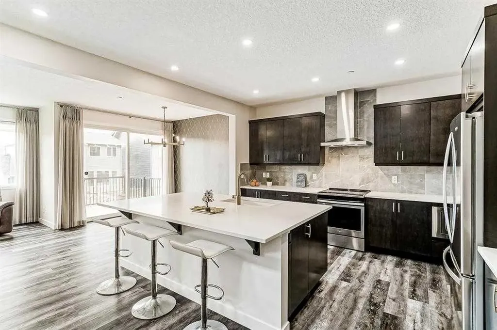 22 Howse Mount NE Calgary AB T3P 1N9