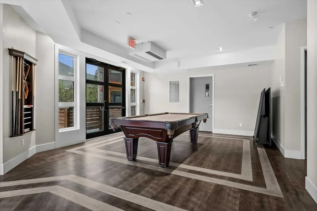 101A Stewart Creek Rise Canmore AB T1W 0K2