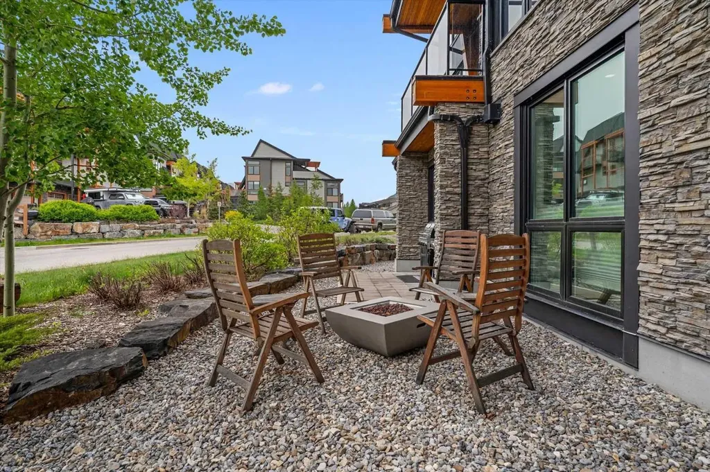 101A Stewart Creek Rise Canmore AB T1W 0K2