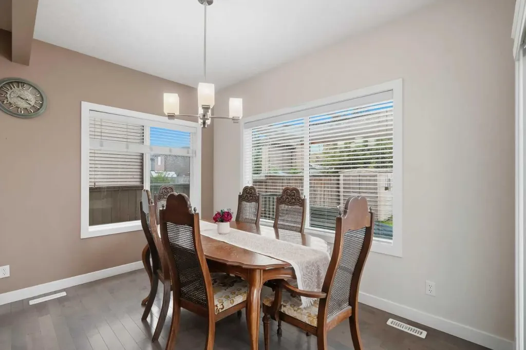 509 New Brighton Drive SE Calgary AB T2Z0N9