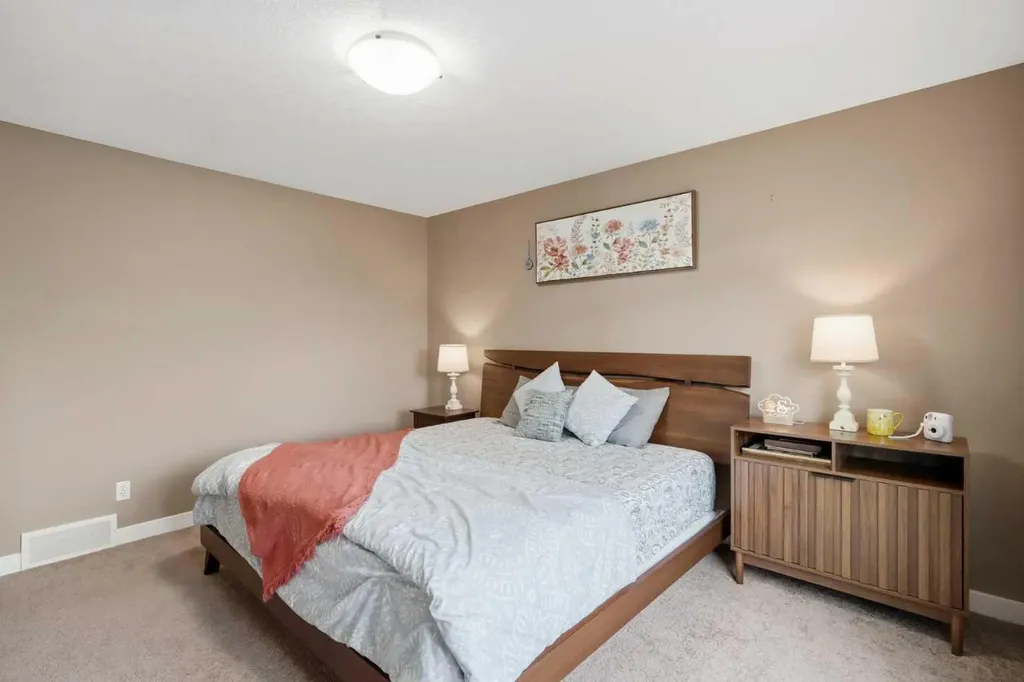 509 New Brighton Drive SE Calgary AB T2Z0N9