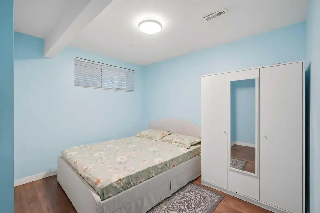 509 New Brighton Drive SE Calgary AB T2Z0N9