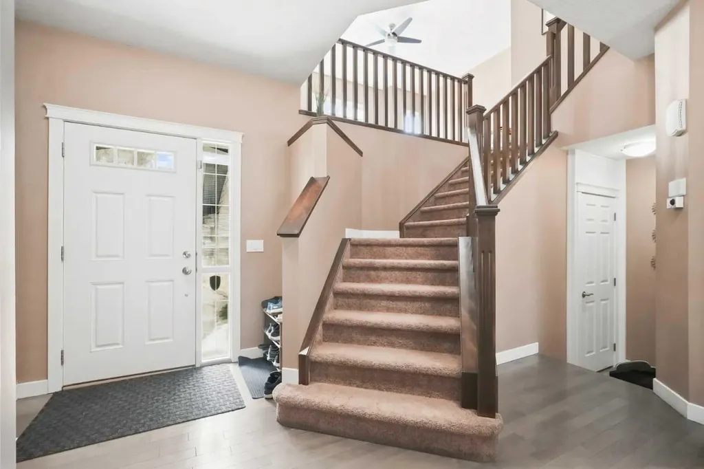 509 New Brighton Drive SE Calgary AB T2Z0N9