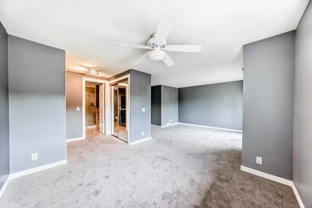 572 Point Mckay Grove NW Calgary AB t3b5c5