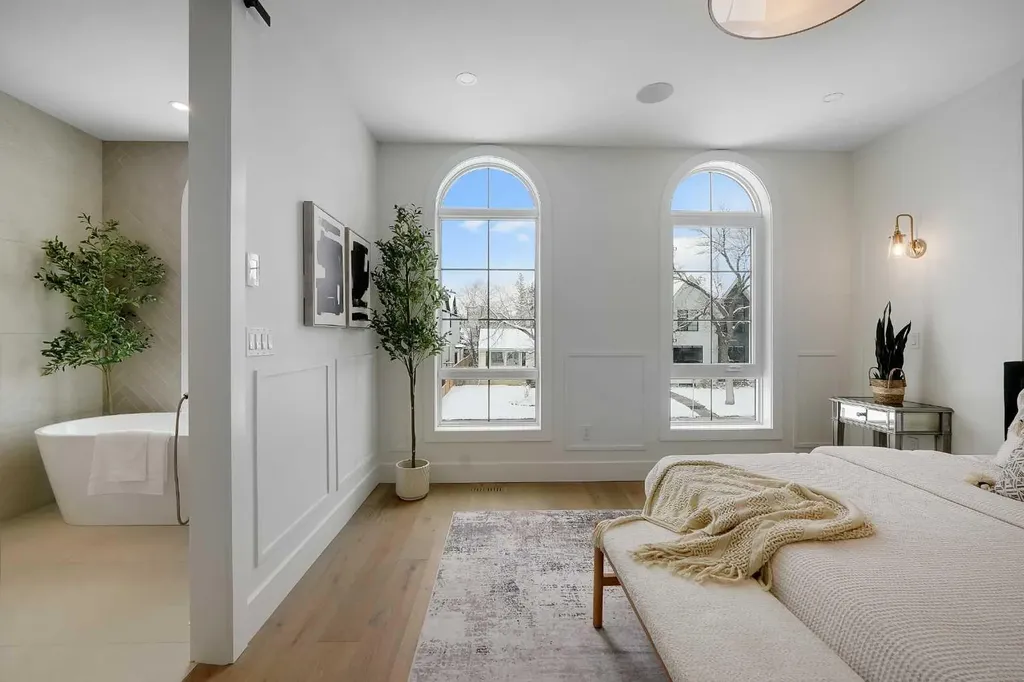 518 34a Street NW Calgary AB T2N 2Y5