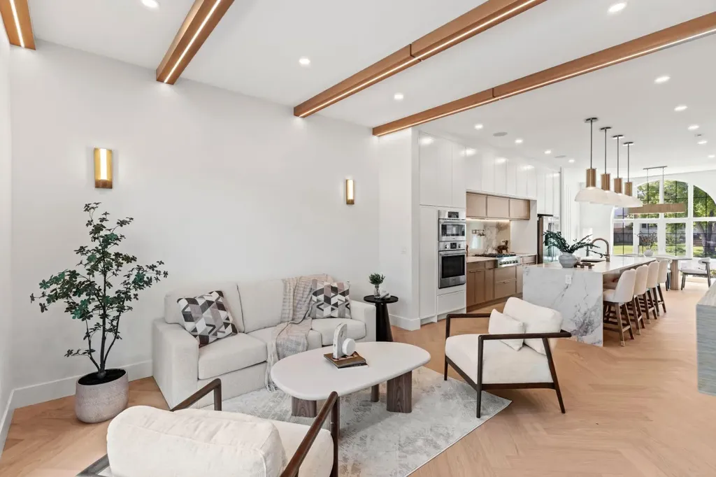 520 34a Street NW Calgary AB T2N 2Y5