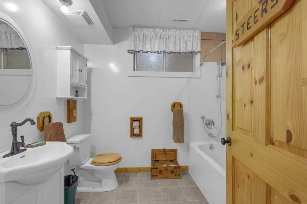 39233 Range Road 271 Red Deer AB T4S 2M4