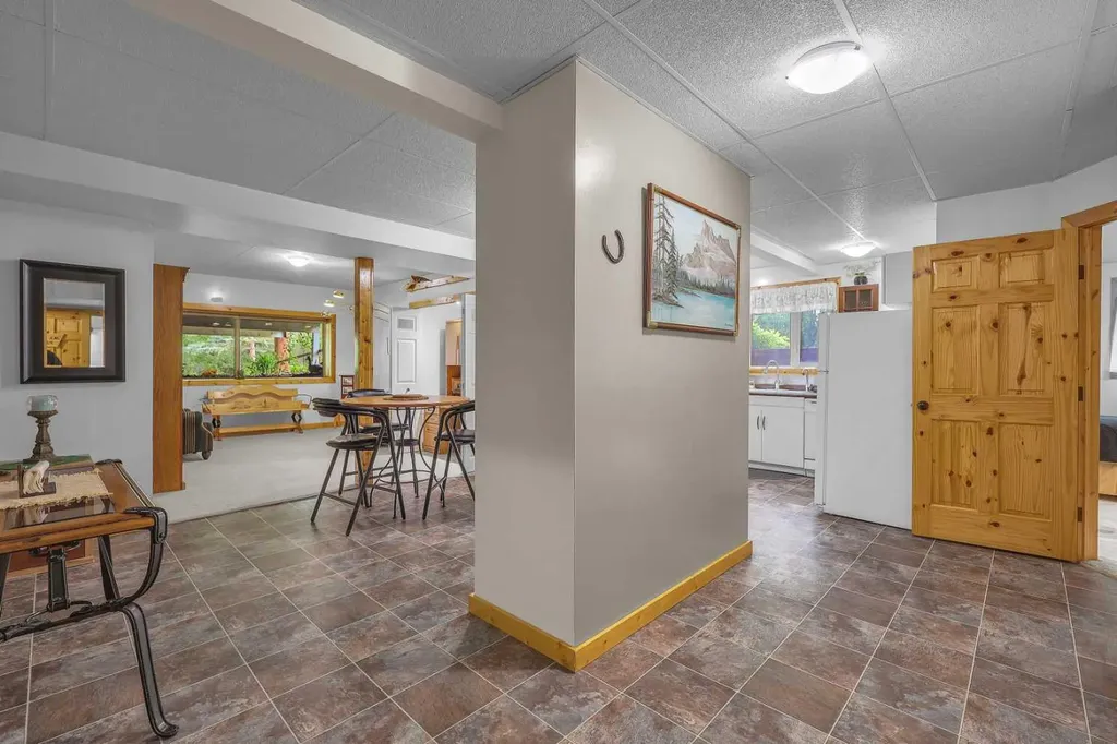 39233 Range Road 271 Red Deer AB T4S 2M4