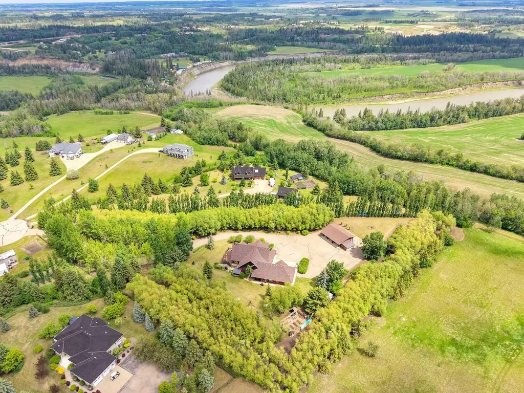 39233 Range Road 271 Red Deer AB T4S 2M4