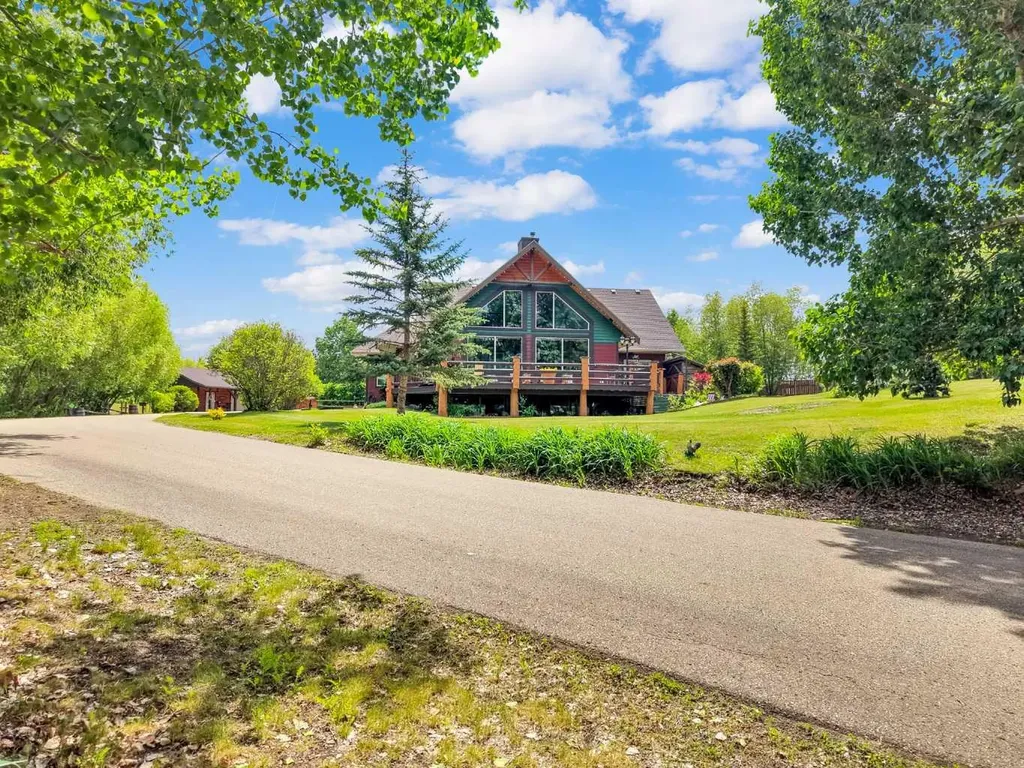 39233 Range Road 271 Red Deer AB T4S 2M4
