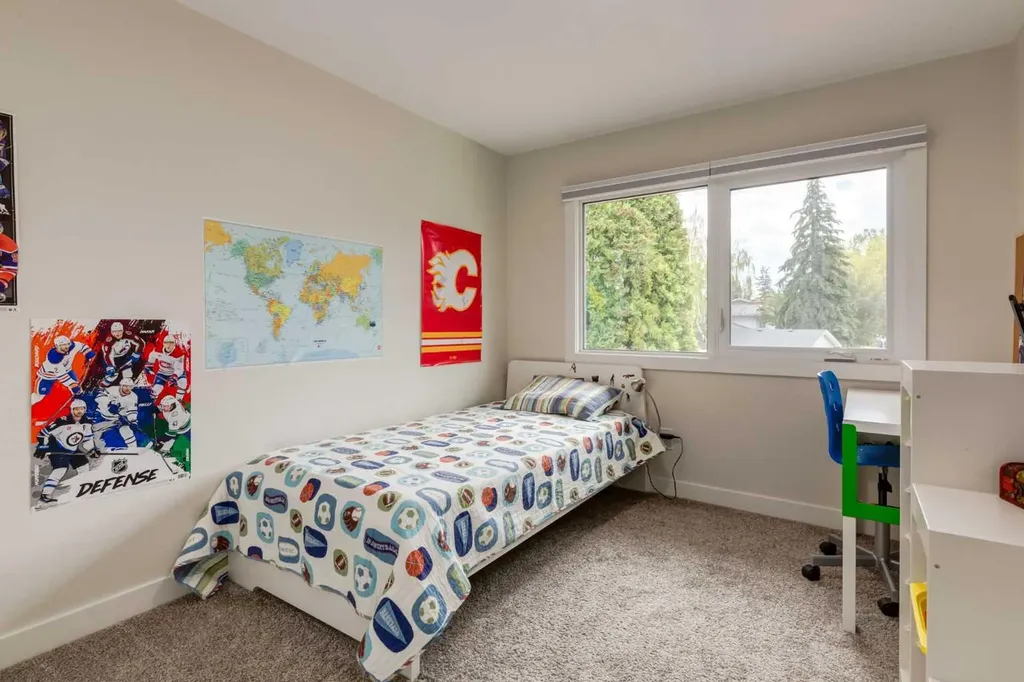 956 Midridge Drive SE Calgary AB T2X 1J5