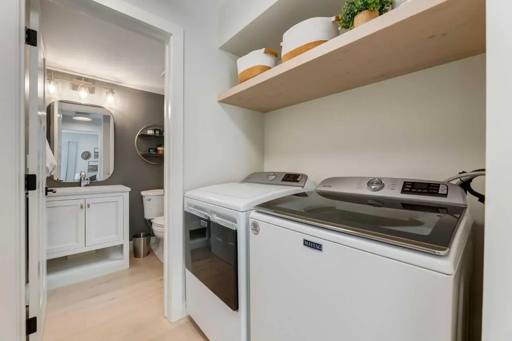 956 Midridge Drive SE Calgary AB T2X 1J5