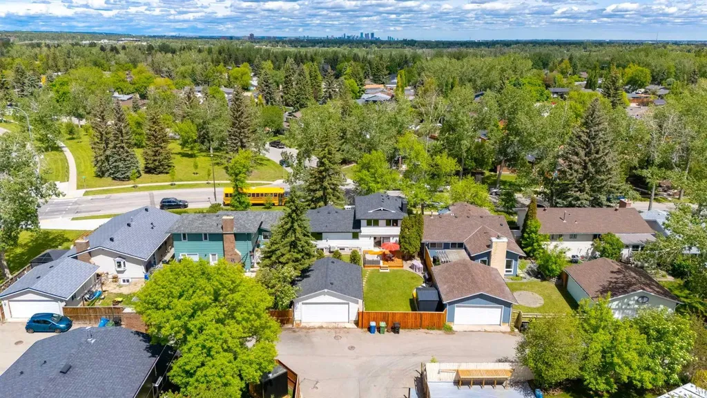 956 Midridge Drive SE Calgary AB T2X 1J5
