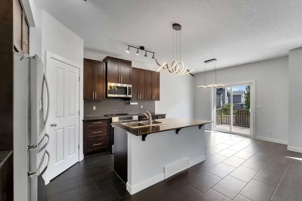 113 Sage Bank Crescent NW Calgary AB T3R 0J2