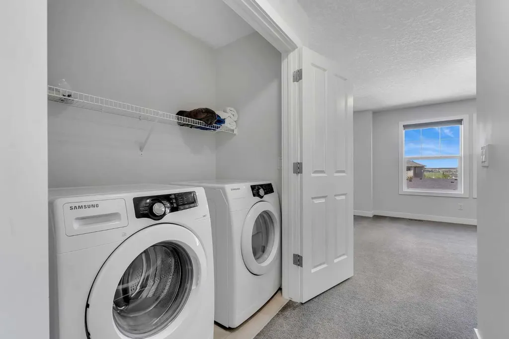 113 Sage Bank Crescent NW Calgary AB T3R 0J2