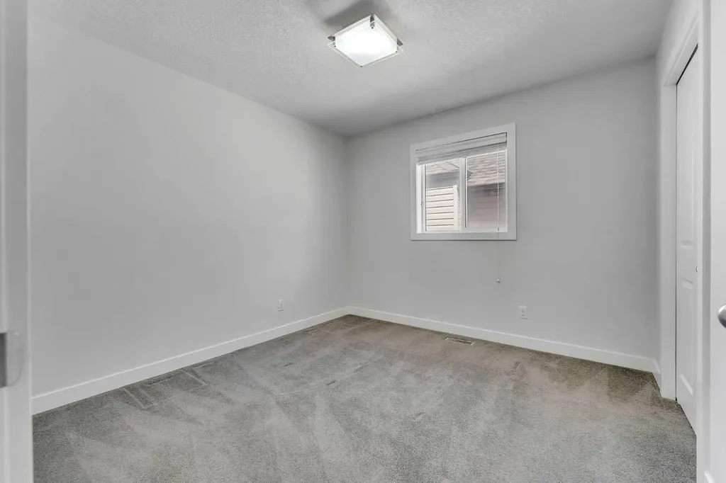 113 Sage Bank Crescent NW Calgary AB T3R 0J2