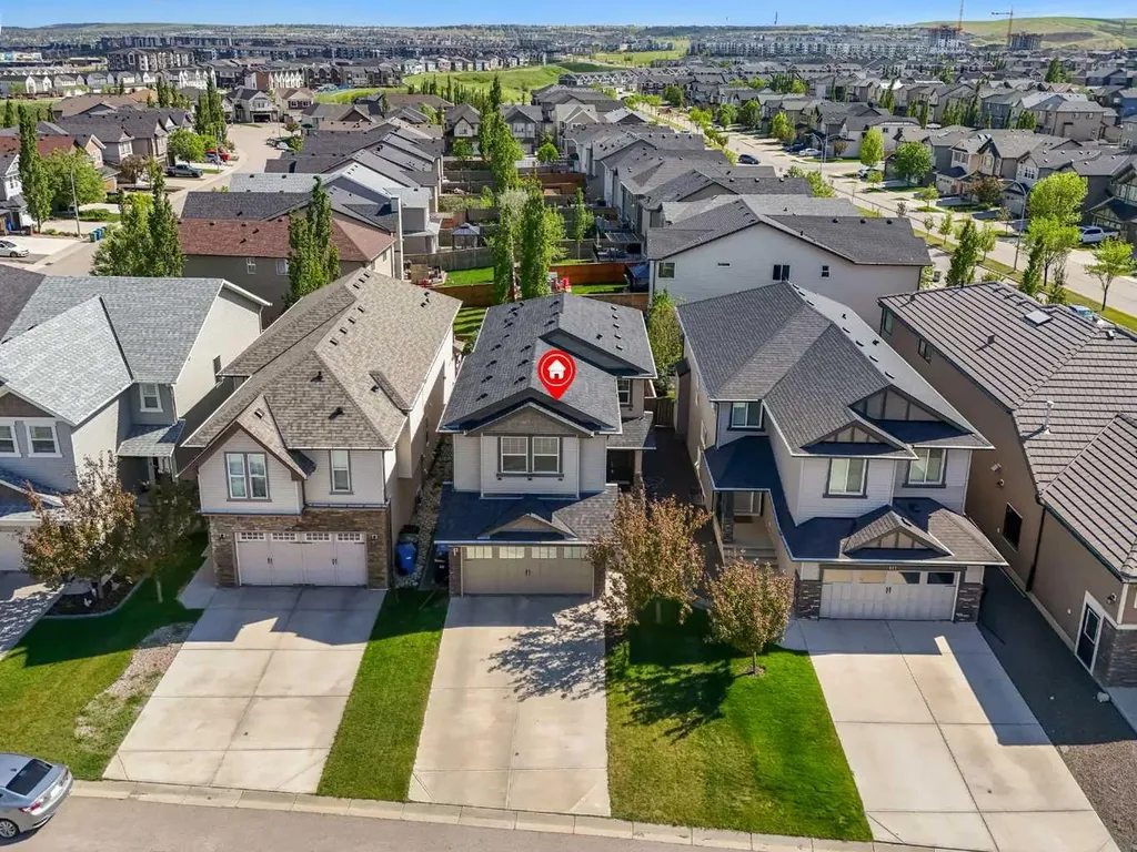 113 Sage Bank Crescent NW Calgary AB T3R 0J2