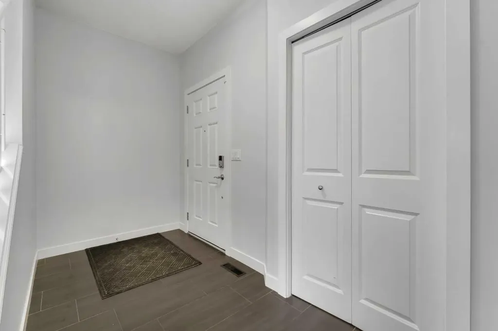 113 Sage Bank Crescent NW Calgary AB T3R 0J2