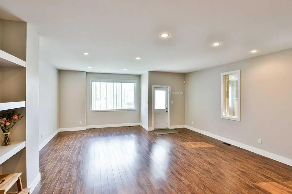 1207B 19a Avenue Coaldale AB T1M 1A4