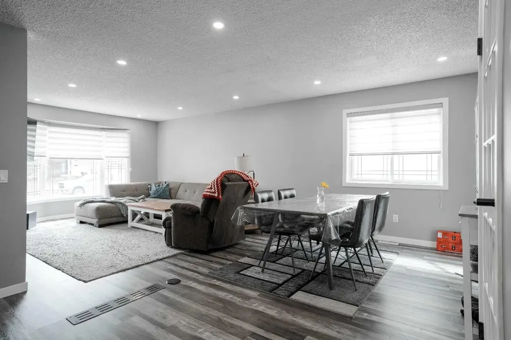 210 Leigh Crescent Fort Mcmurray AB T9K 1N4