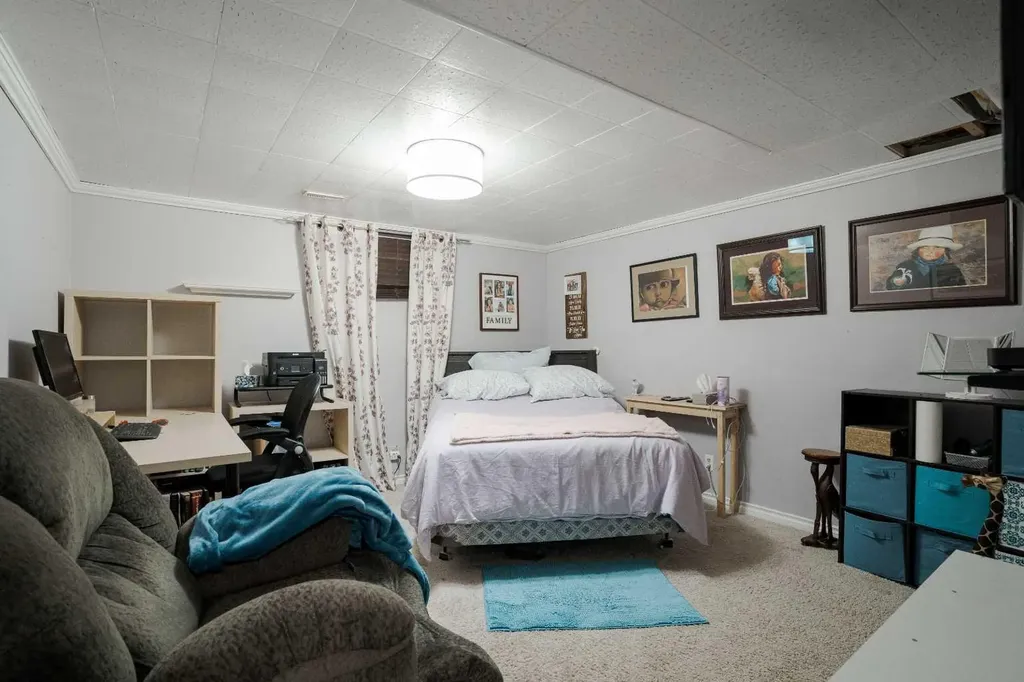 210 Leigh Crescent Fort Mcmurray AB T9K 1N4