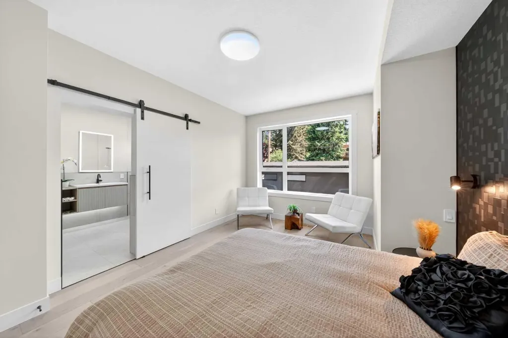 5230 21 Avenue NW Calgary AB T3B 0X5