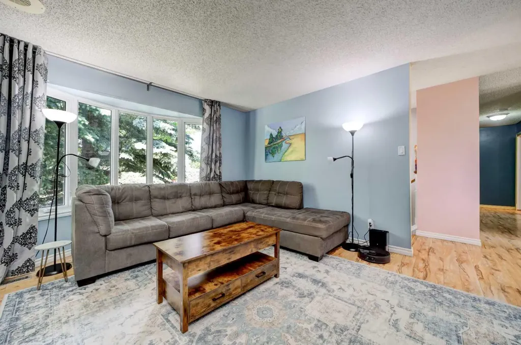 110 Temple Boulevard W Lethbridge AB T1K 5A3