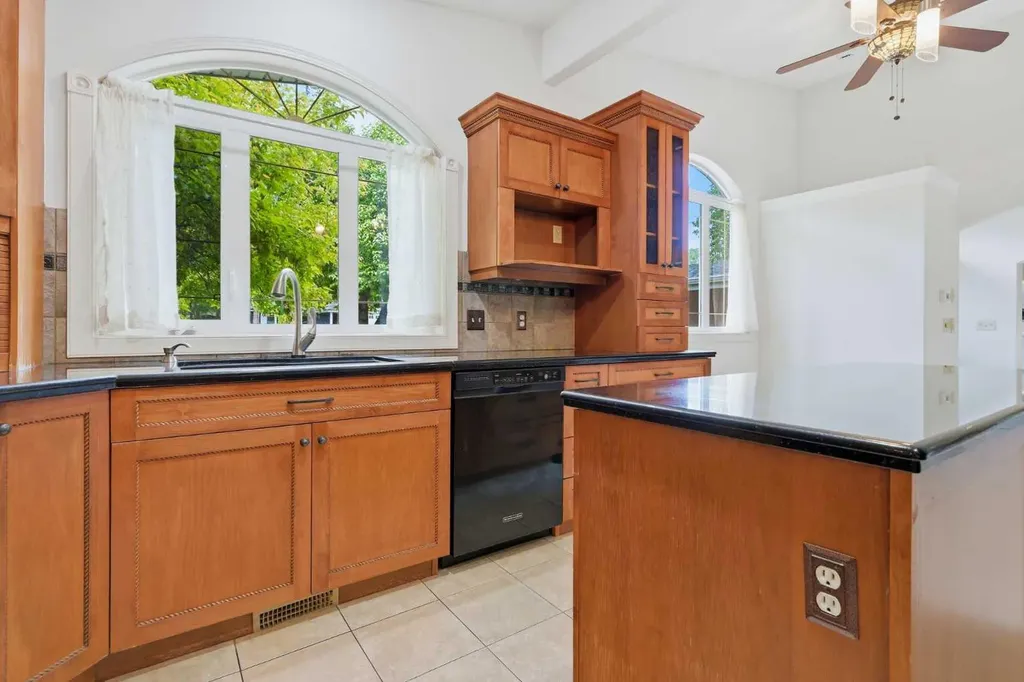 355 Willow Ridge Place SE Calgary AB T2J 1N2