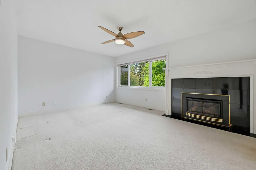 355 Willow Ridge Place SE Calgary AB T2J 1N2